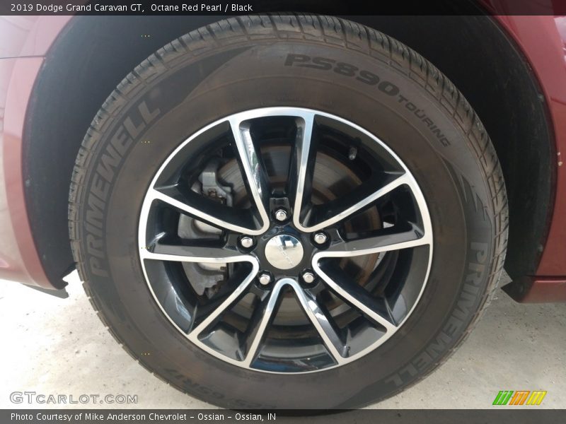 Octane Red Pearl / Black 2019 Dodge Grand Caravan GT