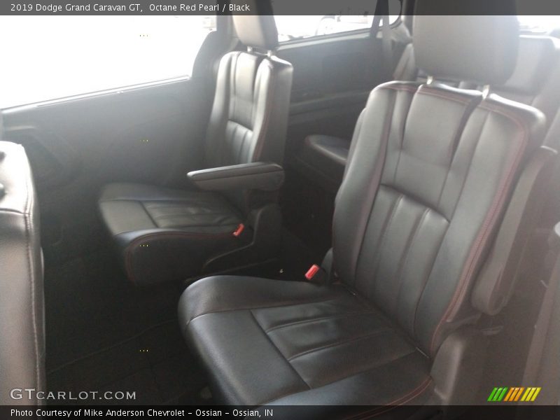 Octane Red Pearl / Black 2019 Dodge Grand Caravan GT