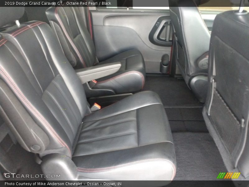 Octane Red Pearl / Black 2019 Dodge Grand Caravan GT
