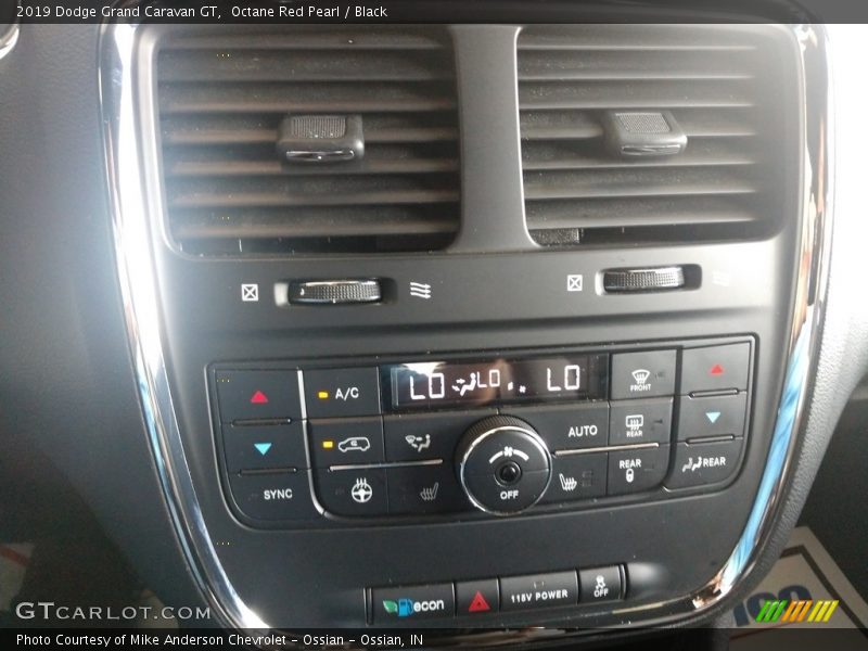 Octane Red Pearl / Black 2019 Dodge Grand Caravan GT