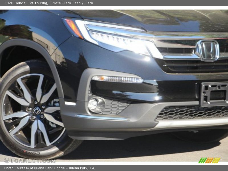 Crystal Black Pearl / Black 2020 Honda Pilot Touring