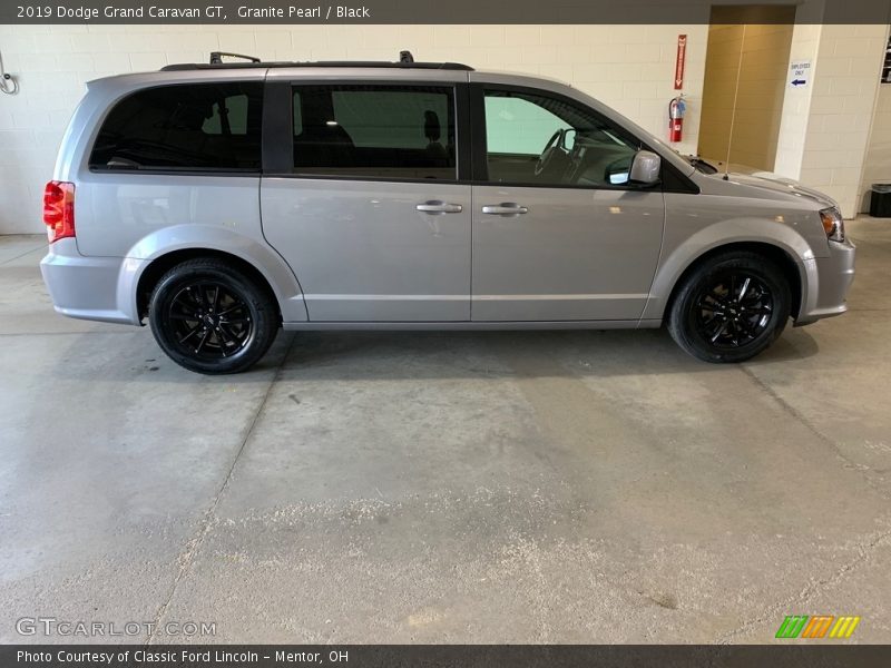 Granite Pearl / Black 2019 Dodge Grand Caravan GT