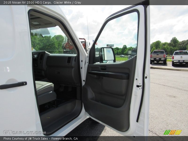 Glacier White / Gray 2018 Nissan NV 2500 HD S Cargo