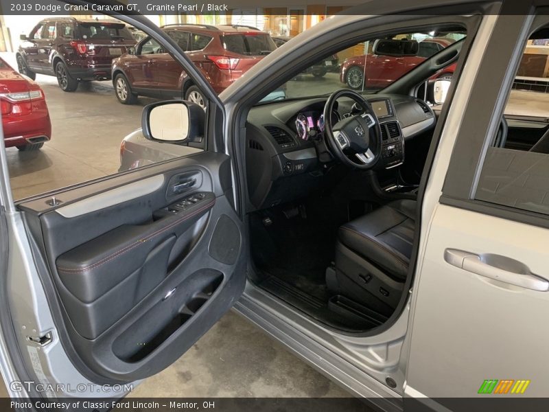 Granite Pearl / Black 2019 Dodge Grand Caravan GT