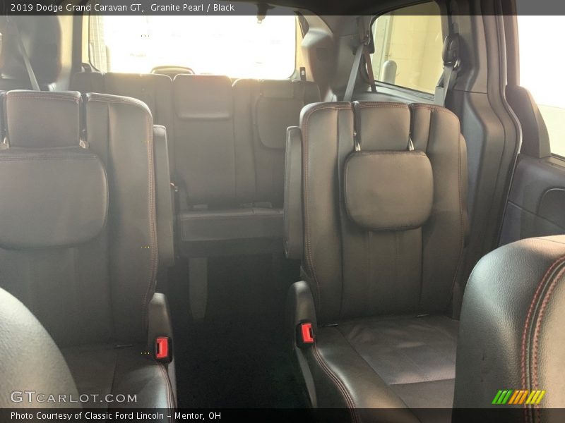 Granite Pearl / Black 2019 Dodge Grand Caravan GT