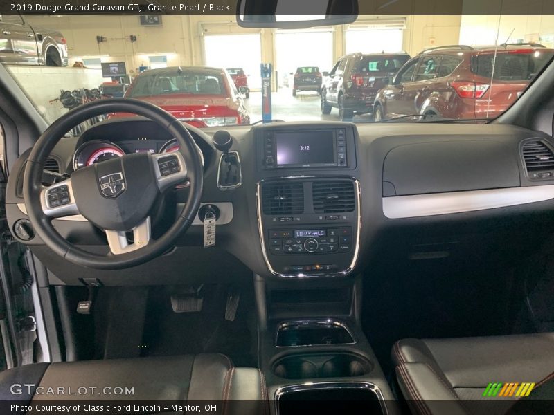 Granite Pearl / Black 2019 Dodge Grand Caravan GT