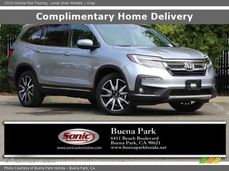 Lunar Silver Metallic / Gray 2020 Honda Pilot Touring