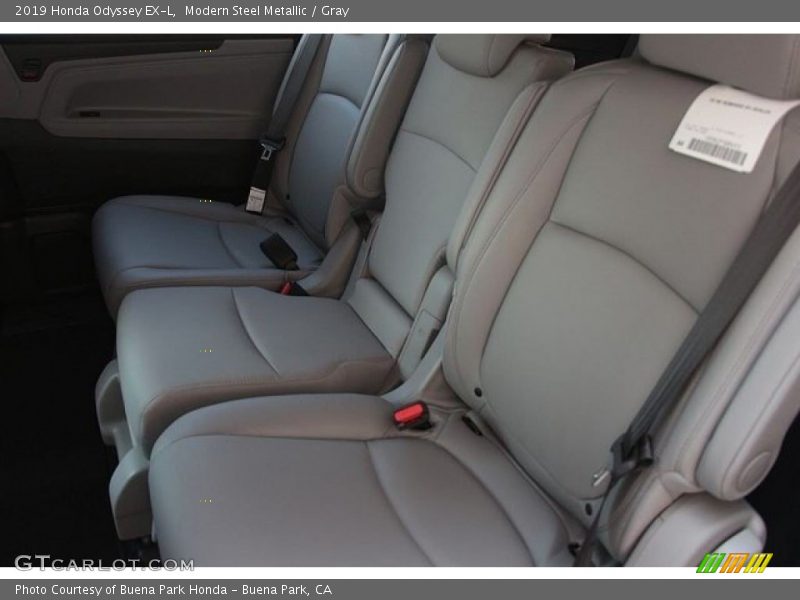 Modern Steel Metallic / Gray 2019 Honda Odyssey EX-L