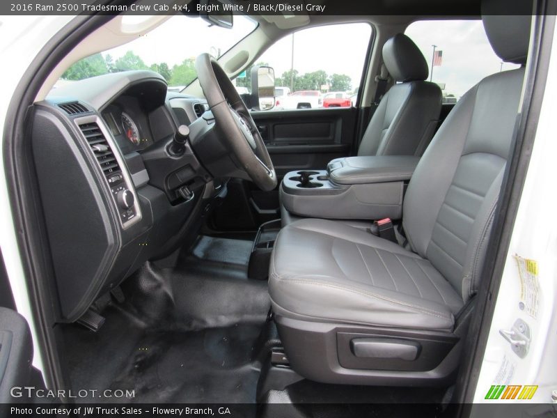 Bright White / Black/Diesel Gray 2016 Ram 2500 Tradesman Crew Cab 4x4