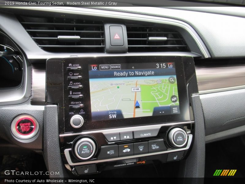 Modern Steel Metallic / Gray 2019 Honda Civic Touring Sedan