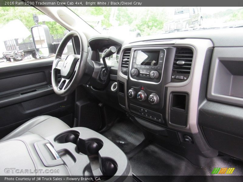 Bright White / Black/Diesel Gray 2016 Ram 2500 Tradesman Crew Cab 4x4