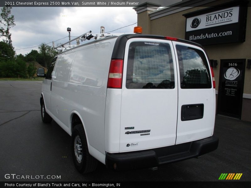 Summit White / Medium Pewter 2011 Chevrolet Express 2500 Work Van