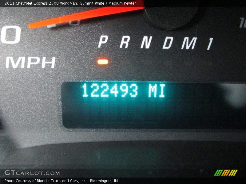 Summit White / Medium Pewter 2011 Chevrolet Express 2500 Work Van