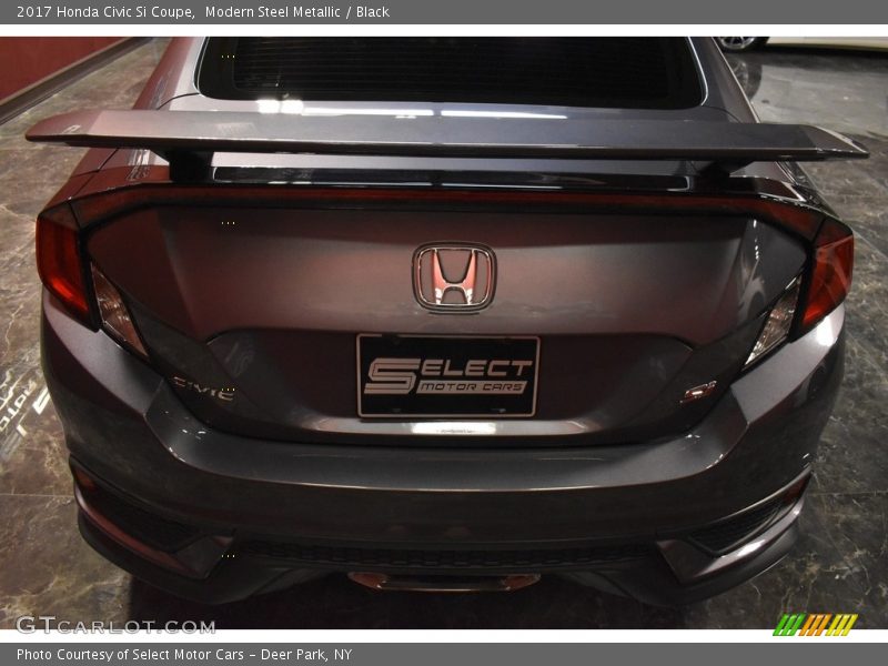 Modern Steel Metallic / Black 2017 Honda Civic Si Coupe