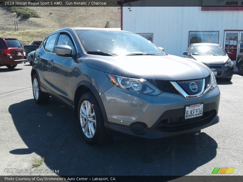 Gun Metallic / Charcoal 2019 Nissan Rogue Sport S AWD