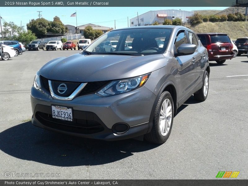 Gun Metallic / Charcoal 2019 Nissan Rogue Sport S AWD