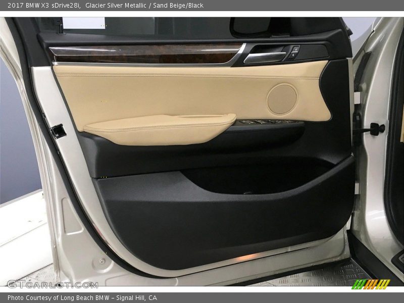Glacier Silver Metallic / Sand Beige/Black 2017 BMW X3 sDrive28i