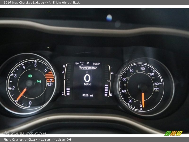 Bright White / Black 2016 Jeep Cherokee Latitude 4x4