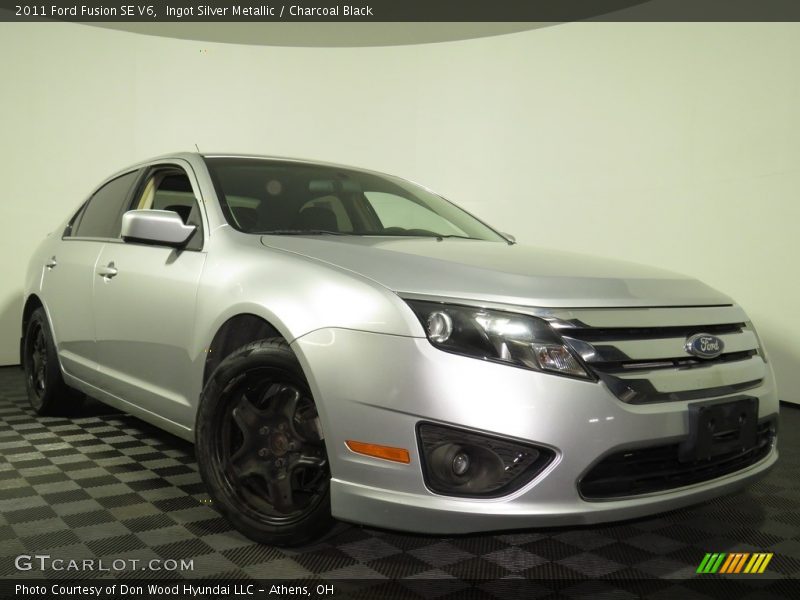 Ingot Silver Metallic / Charcoal Black 2011 Ford Fusion SE V6