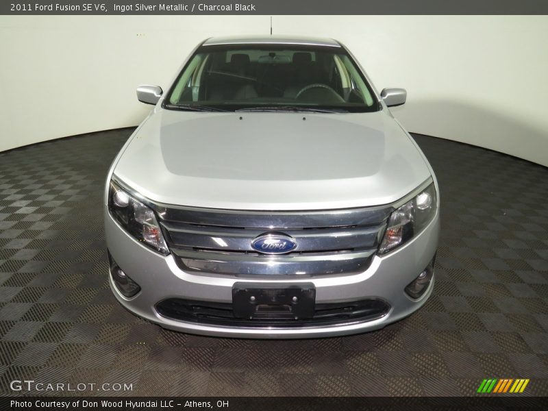 Ingot Silver Metallic / Charcoal Black 2011 Ford Fusion SE V6