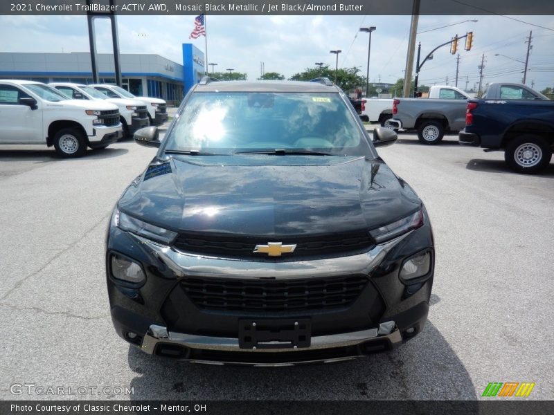 Mosaic Black Metallic / Jet Black/Almond Butter 2021 Chevrolet TrailBlazer ACTIV AWD