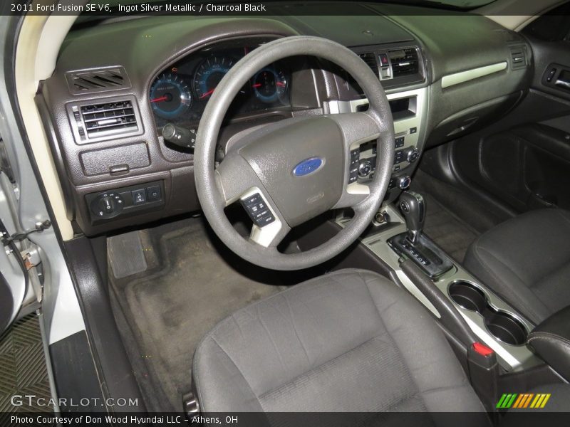 Ingot Silver Metallic / Charcoal Black 2011 Ford Fusion SE V6