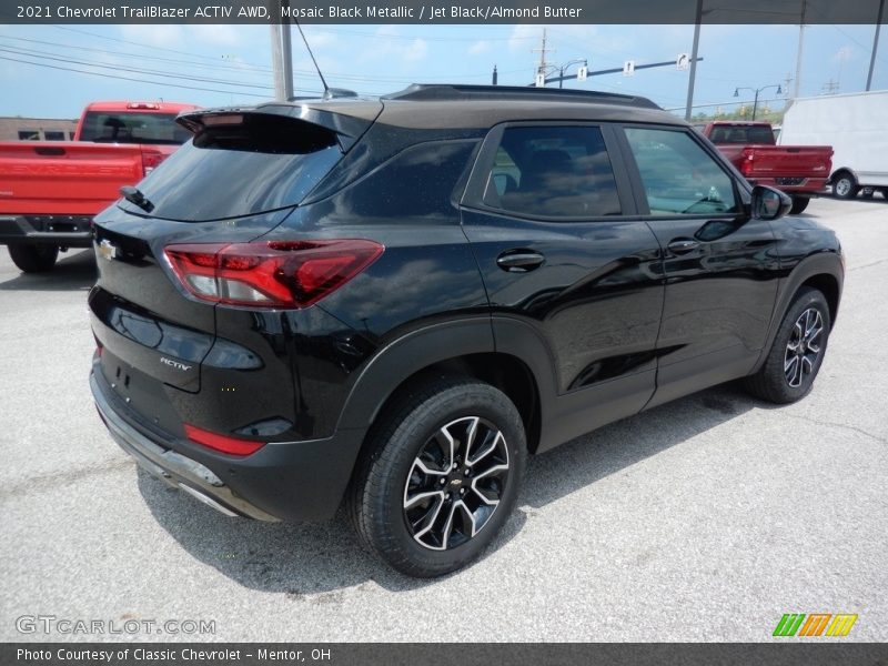 Mosaic Black Metallic / Jet Black/Almond Butter 2021 Chevrolet TrailBlazer ACTIV AWD