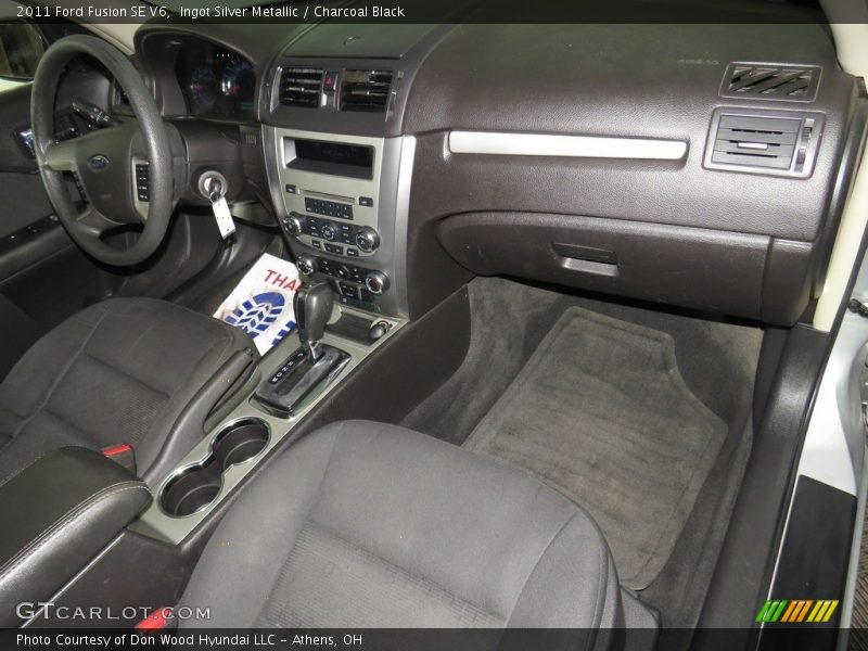 Ingot Silver Metallic / Charcoal Black 2011 Ford Fusion SE V6