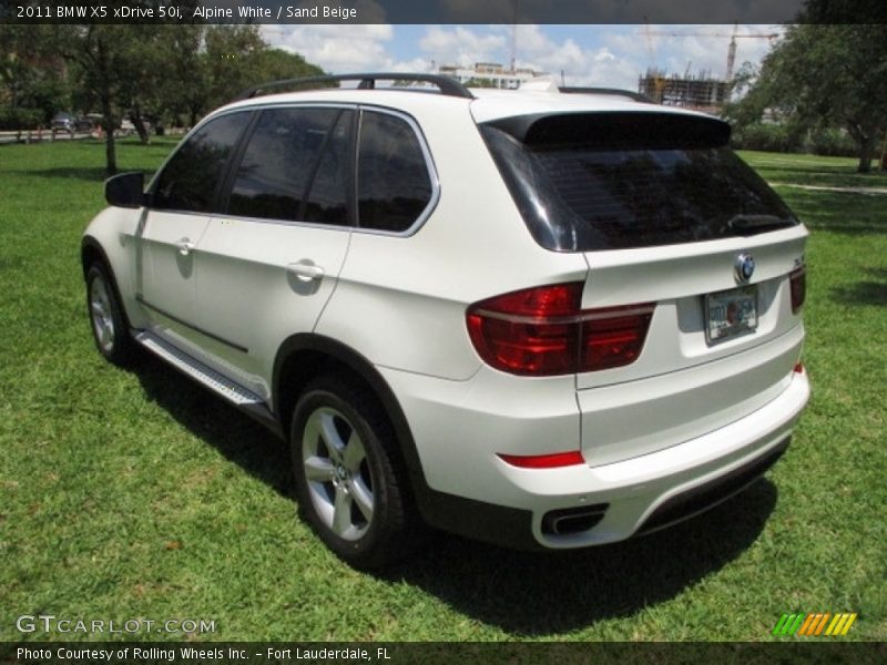 Alpine White / Sand Beige 2011 BMW X5 xDrive 50i