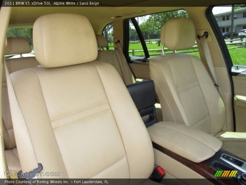 Alpine White / Sand Beige 2011 BMW X5 xDrive 50i