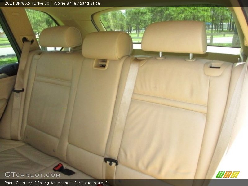 Alpine White / Sand Beige 2011 BMW X5 xDrive 50i