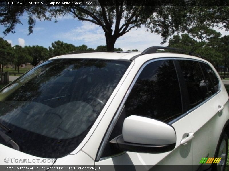 Alpine White / Sand Beige 2011 BMW X5 xDrive 50i