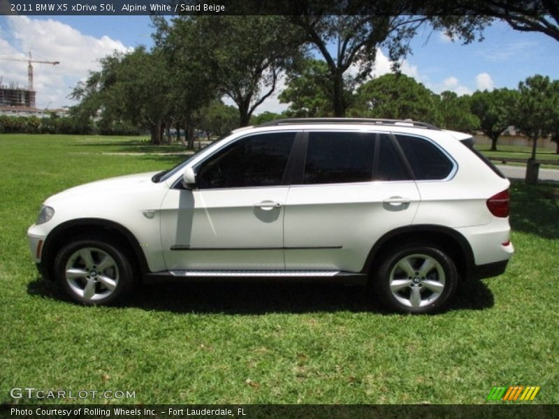 Alpine White / Sand Beige 2011 BMW X5 xDrive 50i