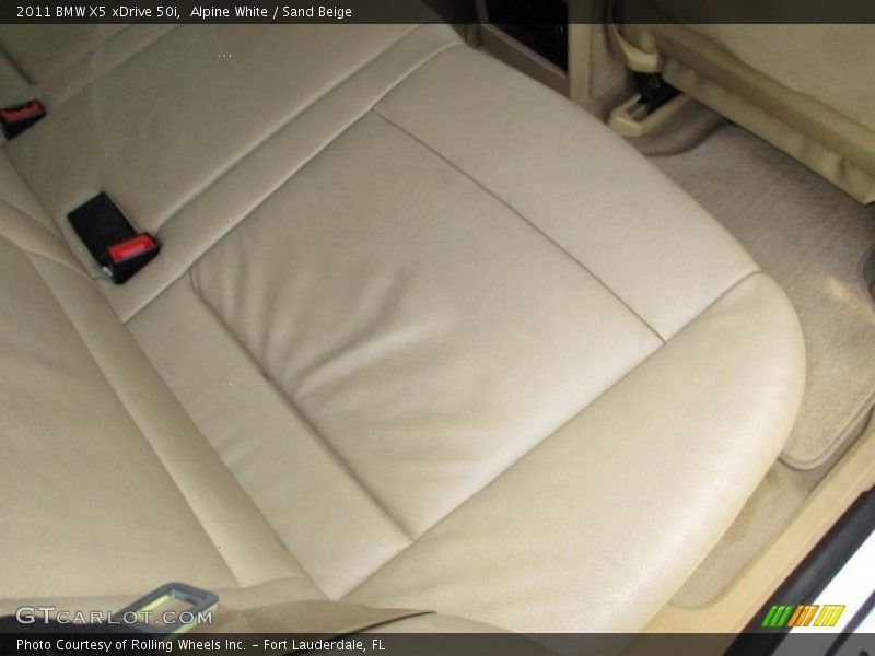 Alpine White / Sand Beige 2011 BMW X5 xDrive 50i
