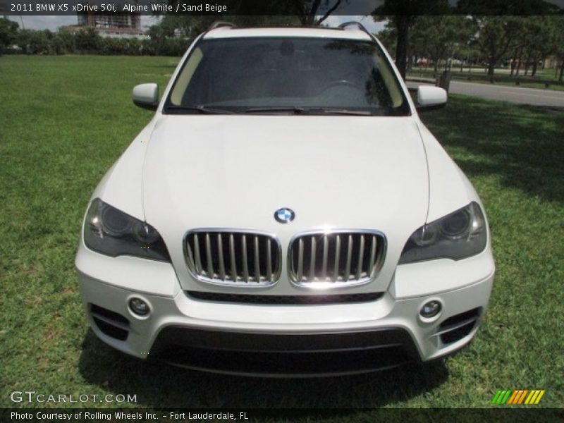 Alpine White / Sand Beige 2011 BMW X5 xDrive 50i