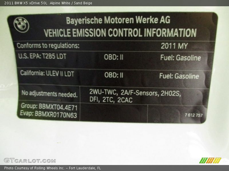 Alpine White / Sand Beige 2011 BMW X5 xDrive 50i