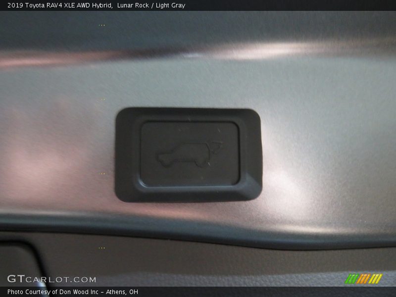 Lunar Rock / Light Gray 2019 Toyota RAV4 XLE AWD Hybrid