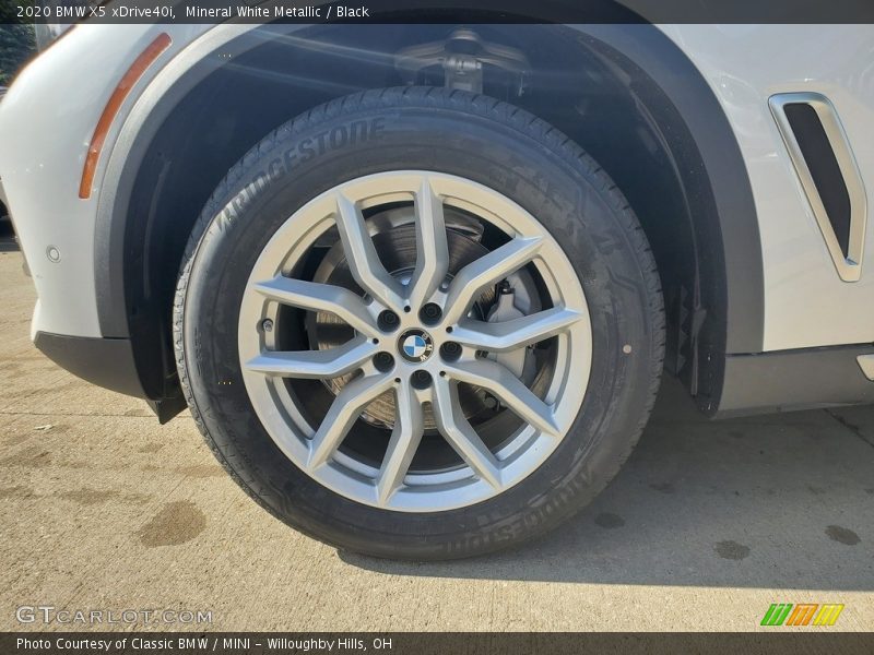 Mineral White Metallic / Black 2020 BMW X5 xDrive40i
