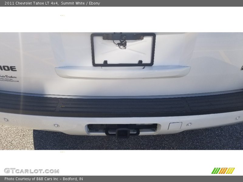 Summit White / Ebony 2011 Chevrolet Tahoe LT 4x4