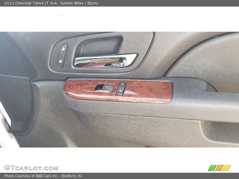 Summit White / Ebony 2011 Chevrolet Tahoe LT 4x4