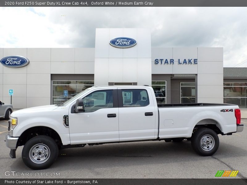 Oxford White / Medium Earth Gray 2020 Ford F250 Super Duty XL Crew Cab 4x4