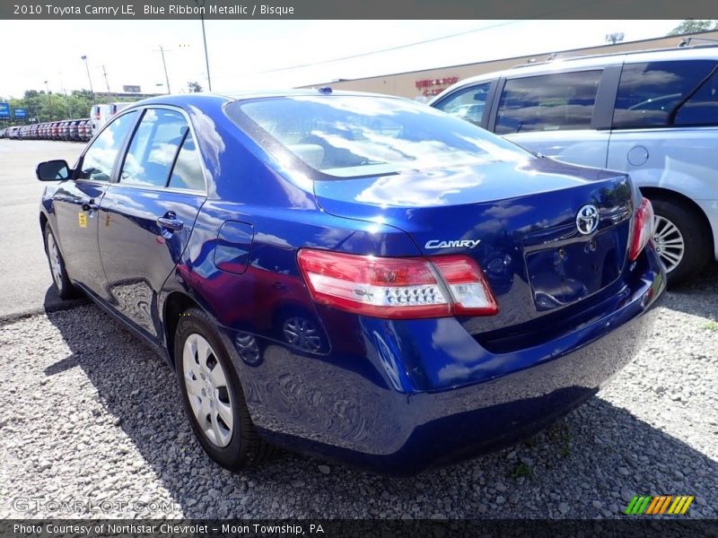 Blue Ribbon Metallic / Bisque 2010 Toyota Camry LE