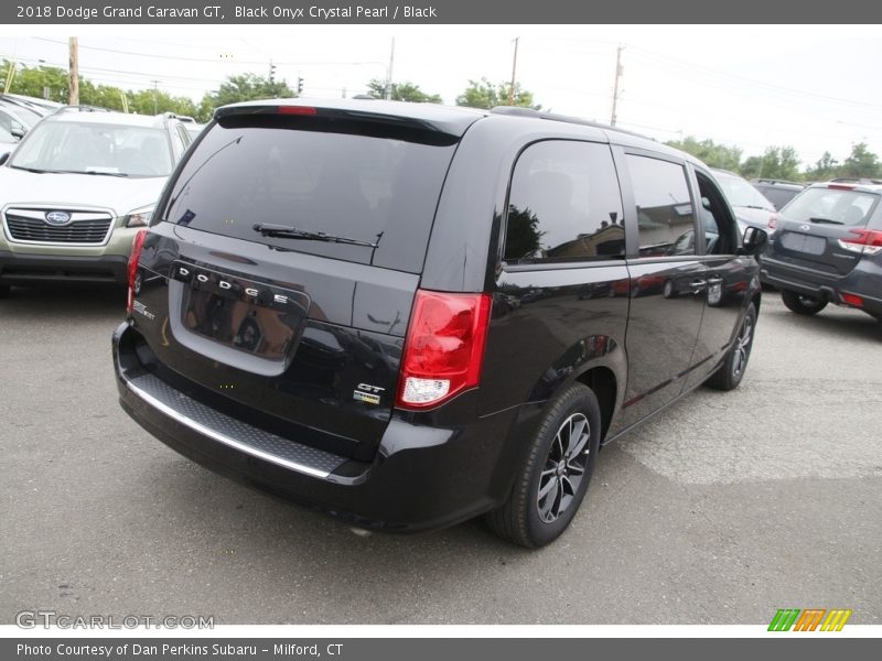 Black Onyx Crystal Pearl / Black 2018 Dodge Grand Caravan GT