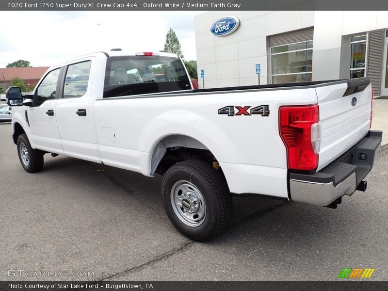 Oxford White / Medium Earth Gray 2020 Ford F250 Super Duty XL Crew Cab 4x4