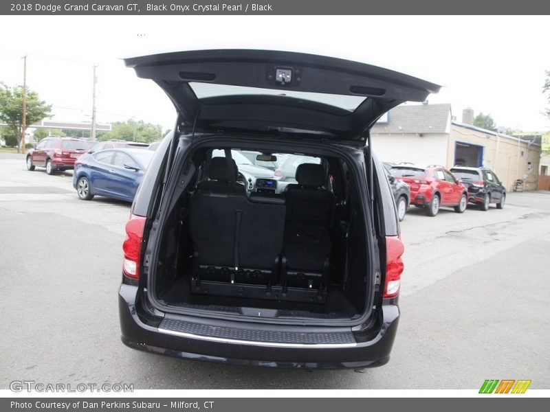 Black Onyx Crystal Pearl / Black 2018 Dodge Grand Caravan GT