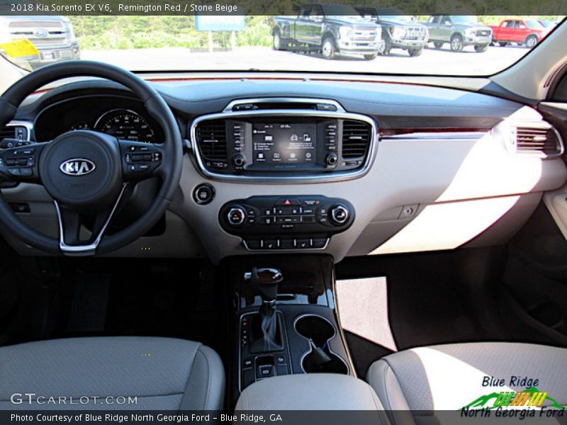 Remington Red / Stone Beige 2018 Kia Sorento EX V6