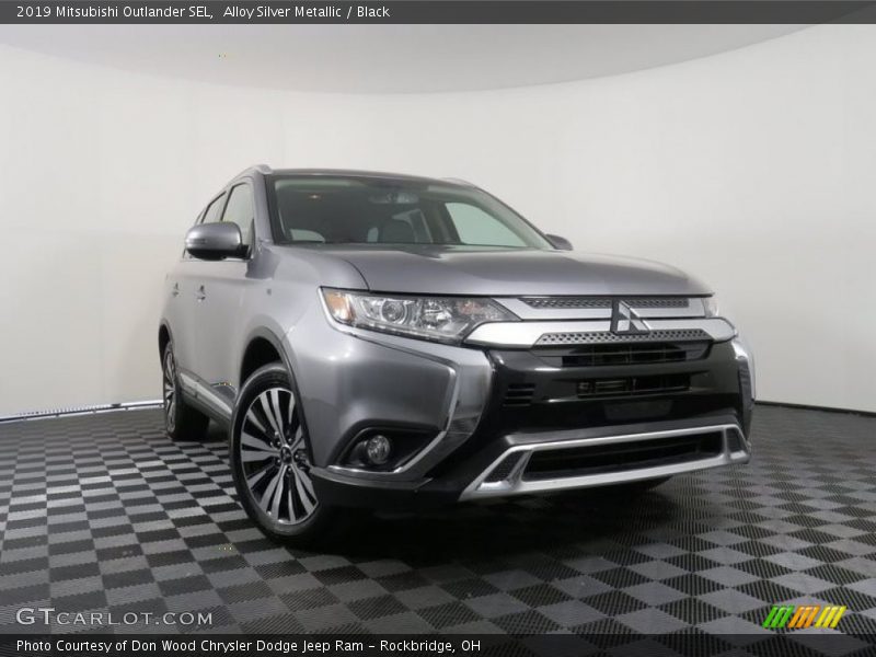 Alloy Silver Metallic / Black 2019 Mitsubishi Outlander SEL
