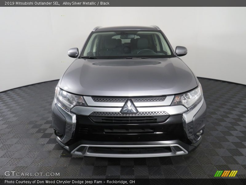 Alloy Silver Metallic / Black 2019 Mitsubishi Outlander SEL