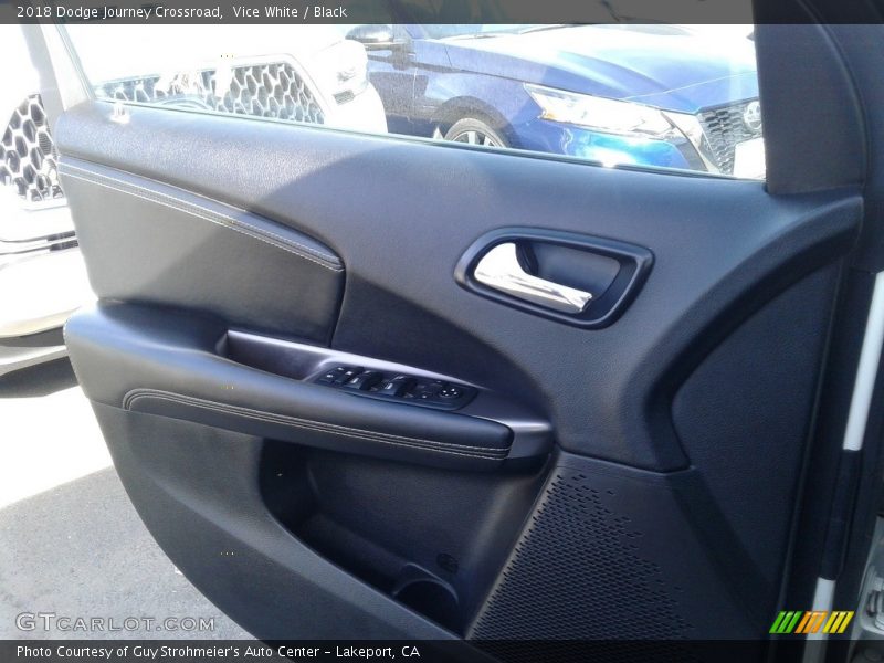 Vice White / Black 2018 Dodge Journey Crossroad