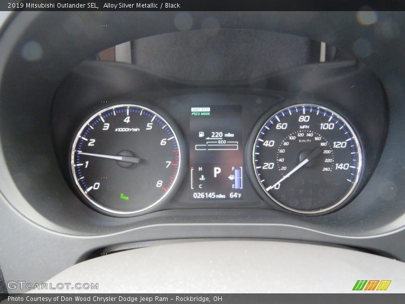 Alloy Silver Metallic / Black 2019 Mitsubishi Outlander SEL